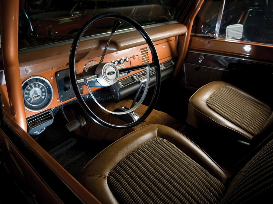  Ford Bronco 1966 года  (фото 2 из 7)